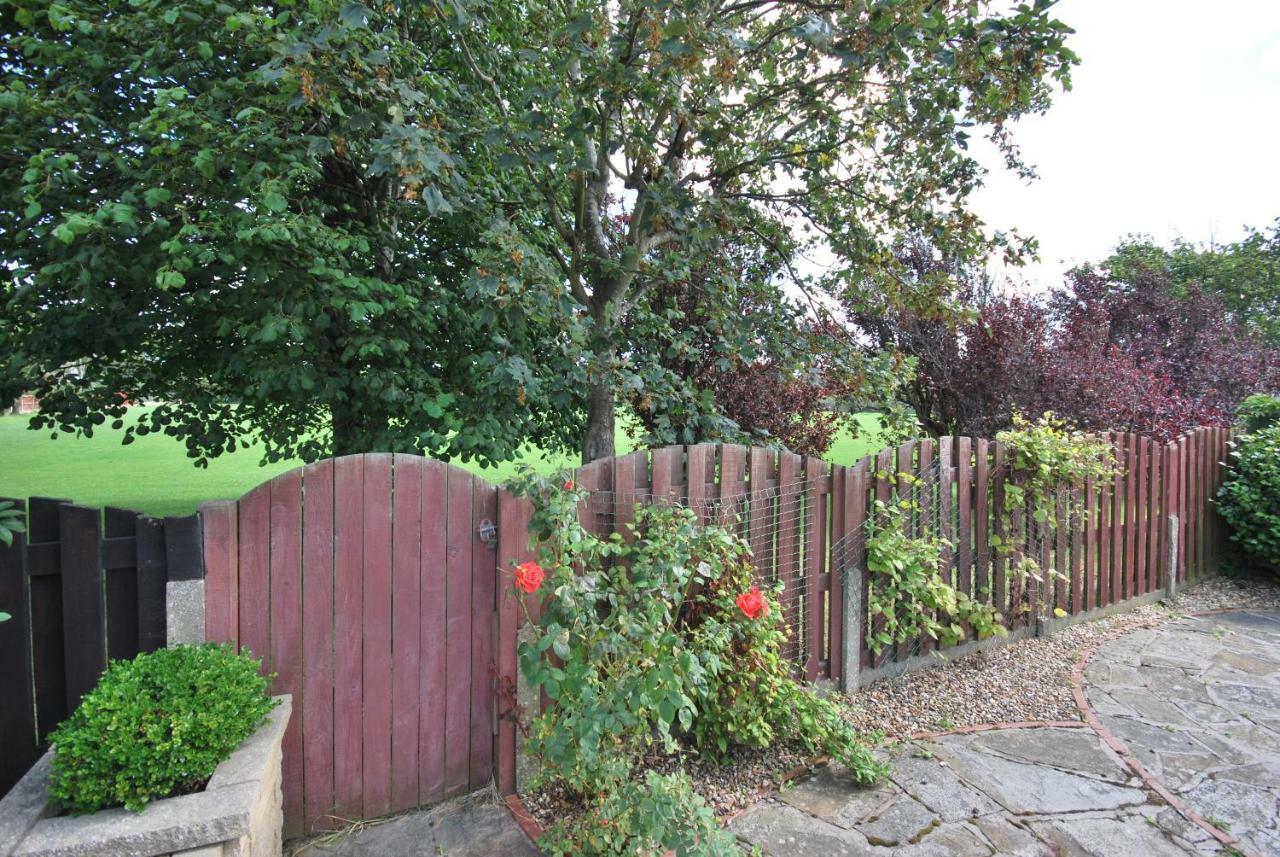 Belle'S Bungalow Villa Cleveleys Eksteriør billede
